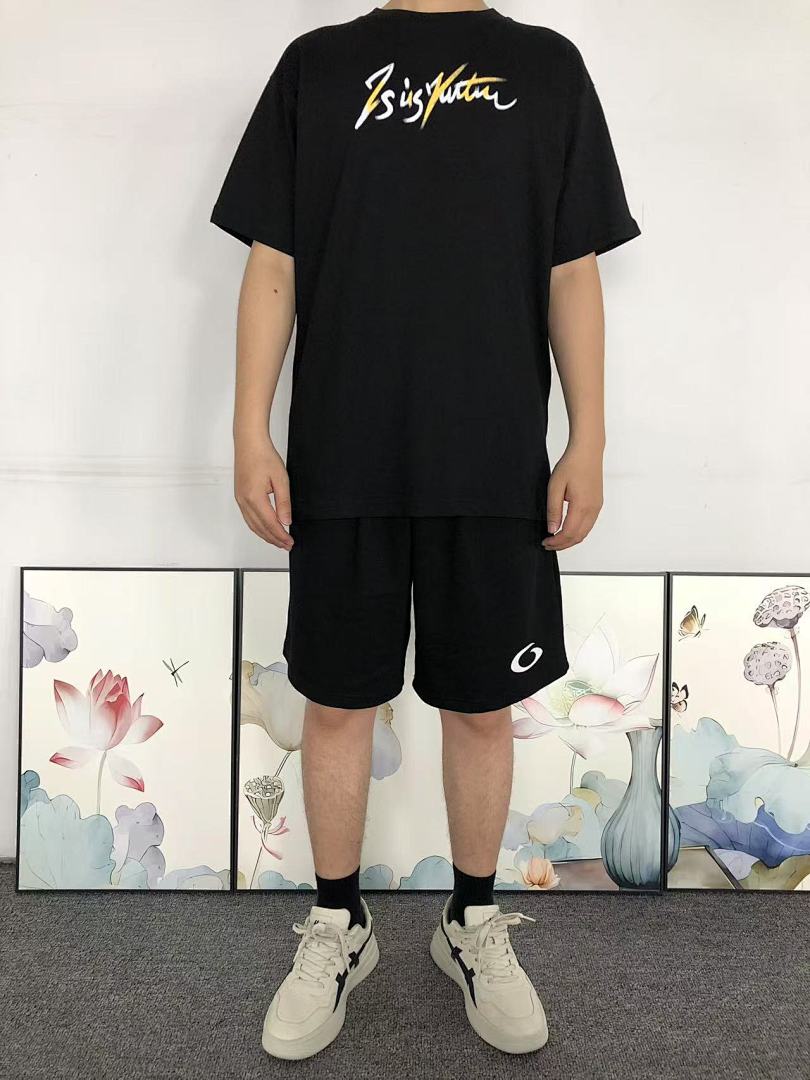 Louis Vuitton 108 L⭐ T-SHIRT 41061316126 (Im 170Cm 60Kg I Wear Size XS In The Phot) - Image 3