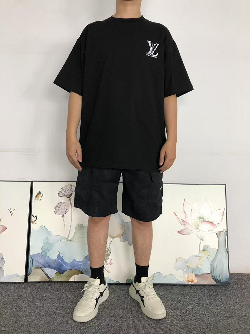 Louis Vuitton 108 L⭐T-SHIRT 41081921133 (Im 170Cm 60Kg I Wear Size XL In The Phot) - Image 3