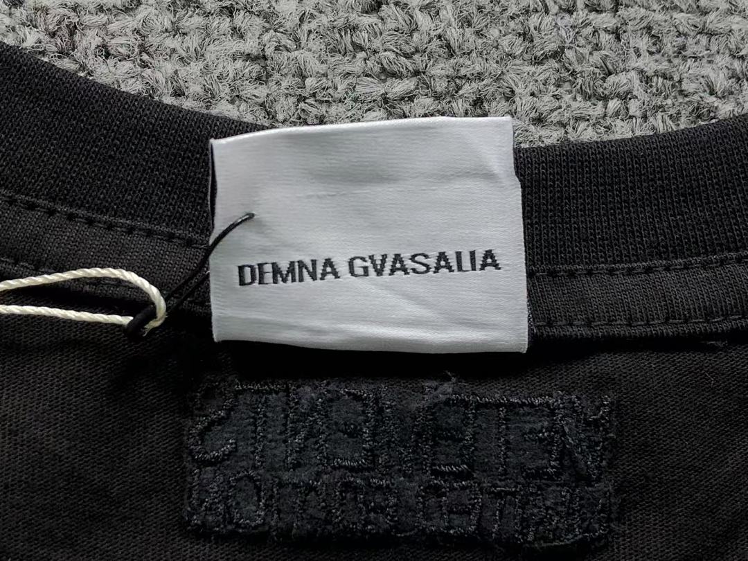 Vetements 88 VETEMENTS T-SHIRT 482325145 (Im 170Cm 60Kg I Wear Size S In The Phot) - Image 21
