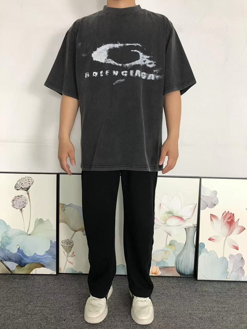 Balenciaga 128 B⭐L⭐⭐⭐IA⭐A T-SHIRT 42040803163 (Im 170Cm 60Kg I Wear Size XS In The Phot) - Image 3