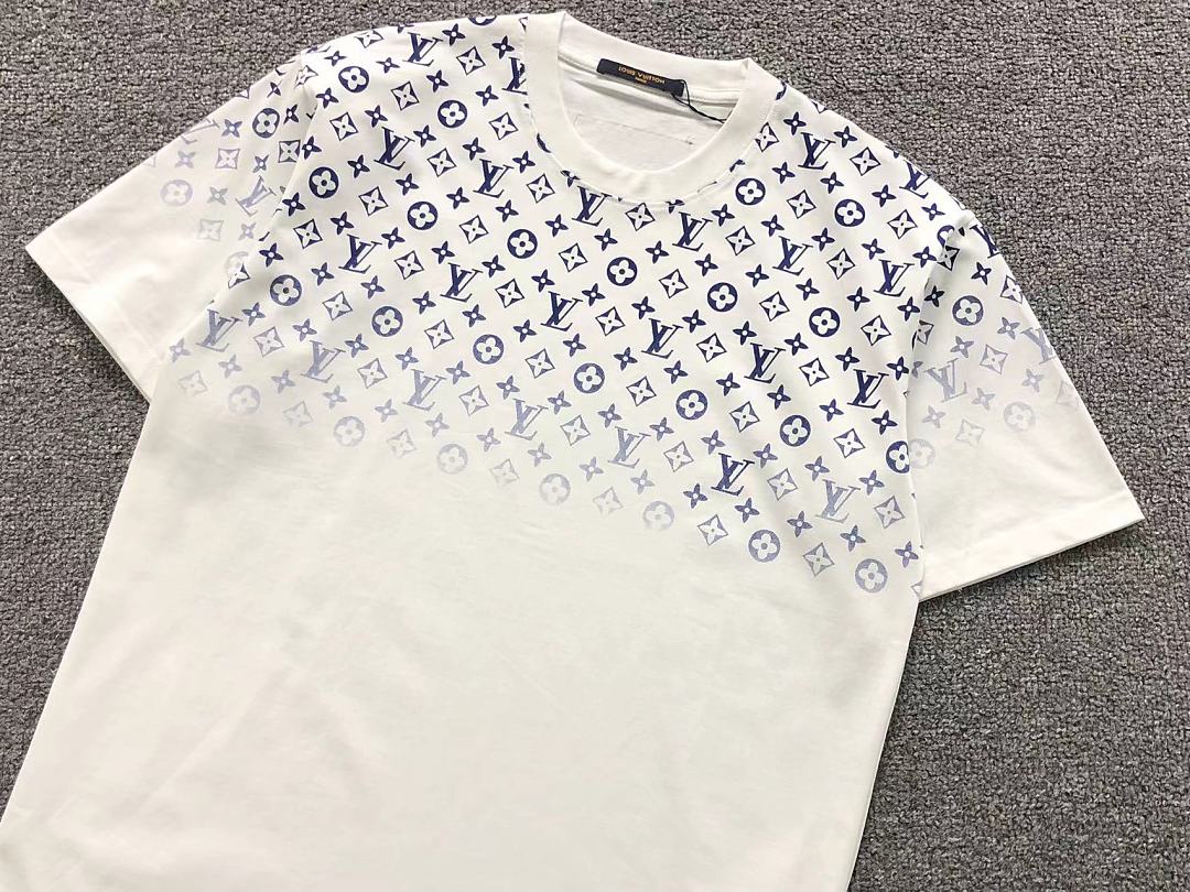 Louis Vuitton 115 L⭐ T-SHIRT 12650920 (Im 170Cm 60Kg I Wear Size M In The Phot) - Image 9