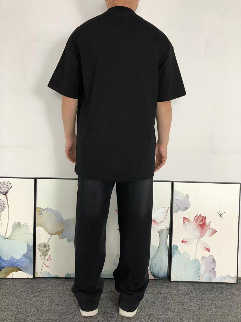 Vetements 115 VETEMENTS T-SHIRT 22031422125 (Im 170Cm 60Kg I Wear Size M In The Phot) - Image 4