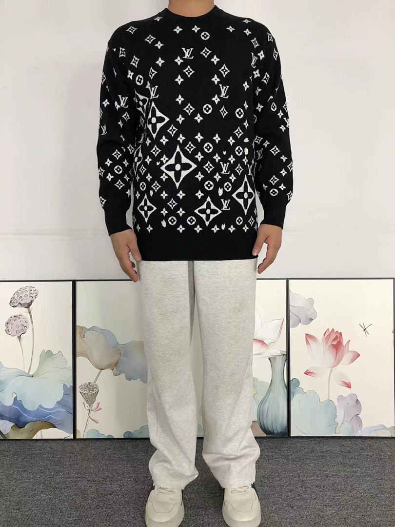 Louis Vuitton 165 L⭐ SWEATER 3109123520 (Im 170Cm 60Kg I Wear Size L In The Phot) - Image 3