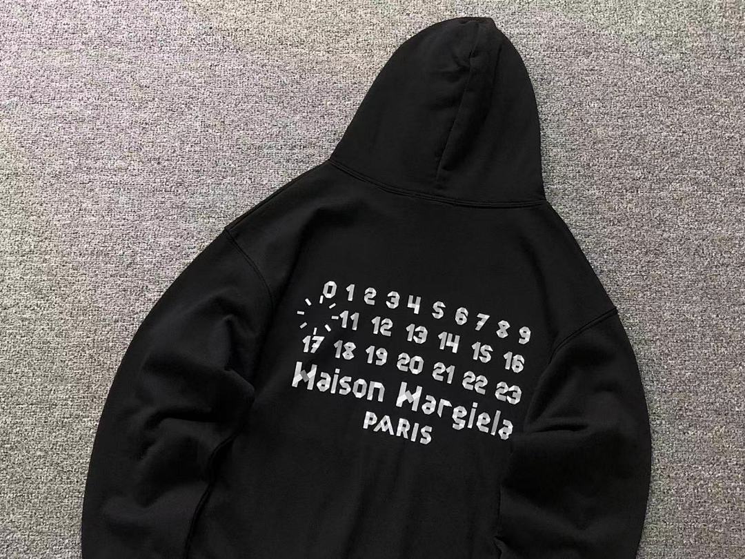 On Running 138 MAISON MARGIELA HOODIE 5123007162 (Im 170Cm 60Kg I Wear Size S In The Phot) - Image 11