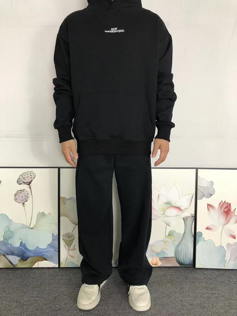 On Running 135 MAISON MARGIELA HOODIE 521708162 (Im 170Cm 60Kg I Wear Size 44 In The Phot) - Image 3