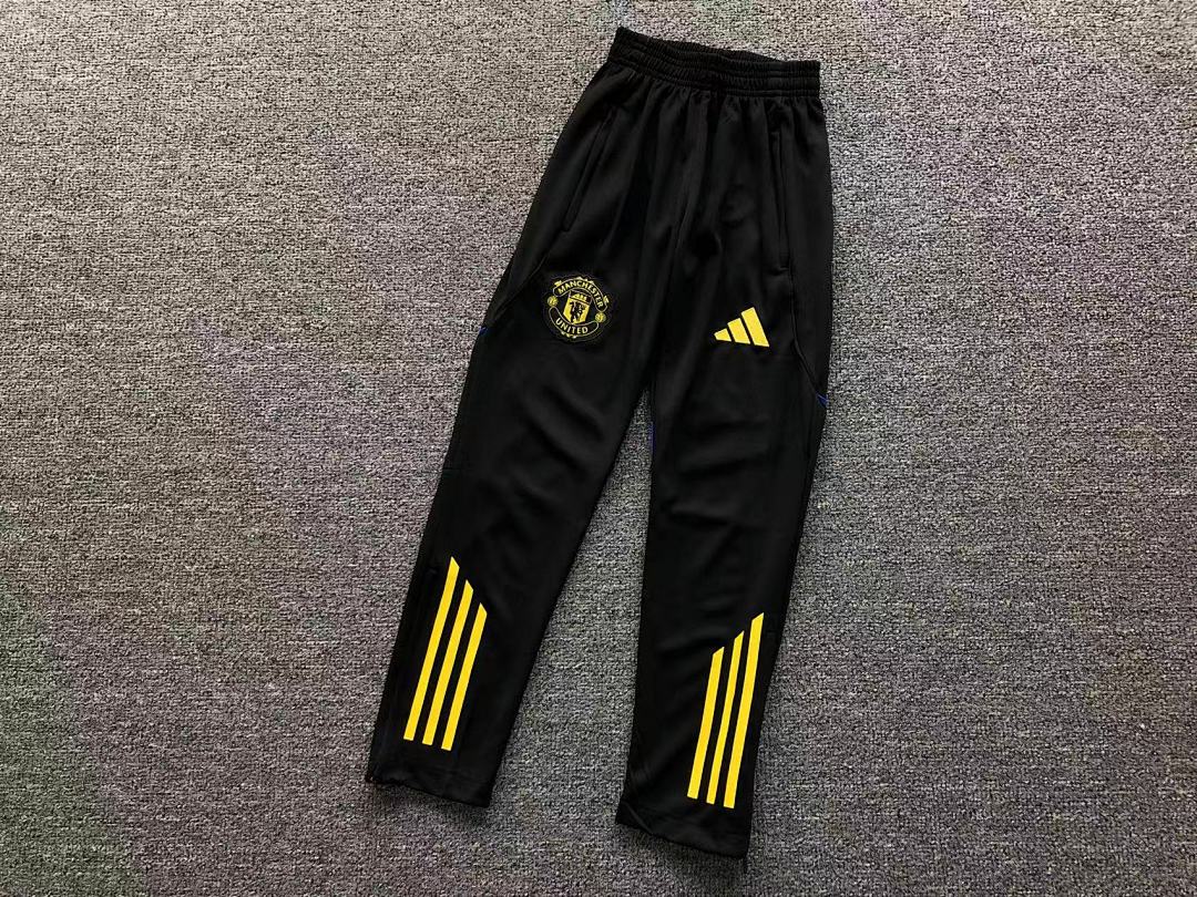 Chanel 135 FOOTBALL LONG SLEEVED TROUSERS - Image 19