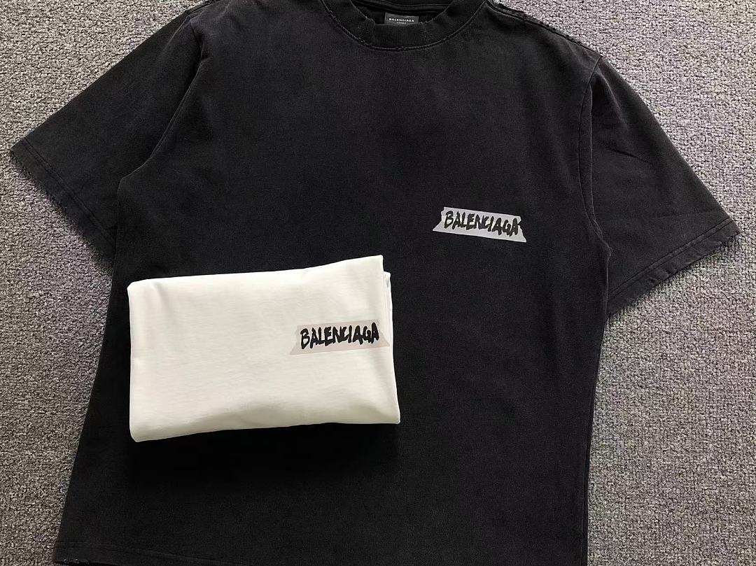 Balenciaga 135 B⭐L⭐⭐⭐IA⭐A T-SHIRT 42042413163 (Im 170Cm 60Kg I Wear Size XS In The Phot) - Image 16