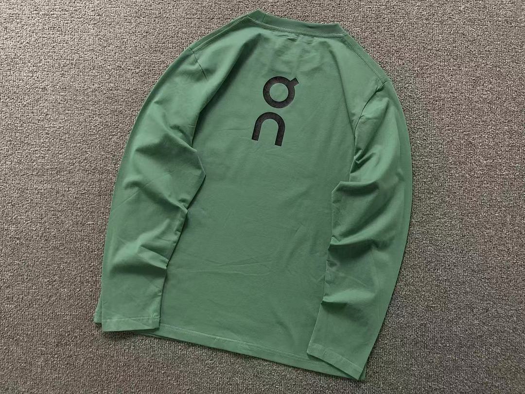 On Running 135 ON LONG SLEEVED 2208081004 (Im 170Cm 60Kg I Wear Size XL In The Phot) - Image 18