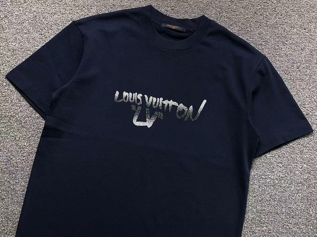 Louis Vuitton 115 L⭐ T-SHIRT 3201215621 (Im 170Cm 60Kg I Wear Size M In The Phot) - Image 12