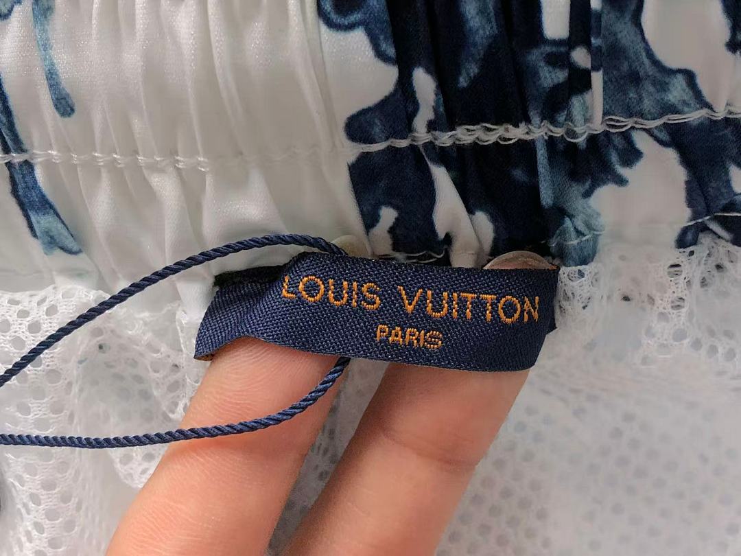 Louis Vuitton 85 L⭐ SHORTS 5240203100 (Im 170Cm 60Kg I Wear Size M In The Phot) - Image 14