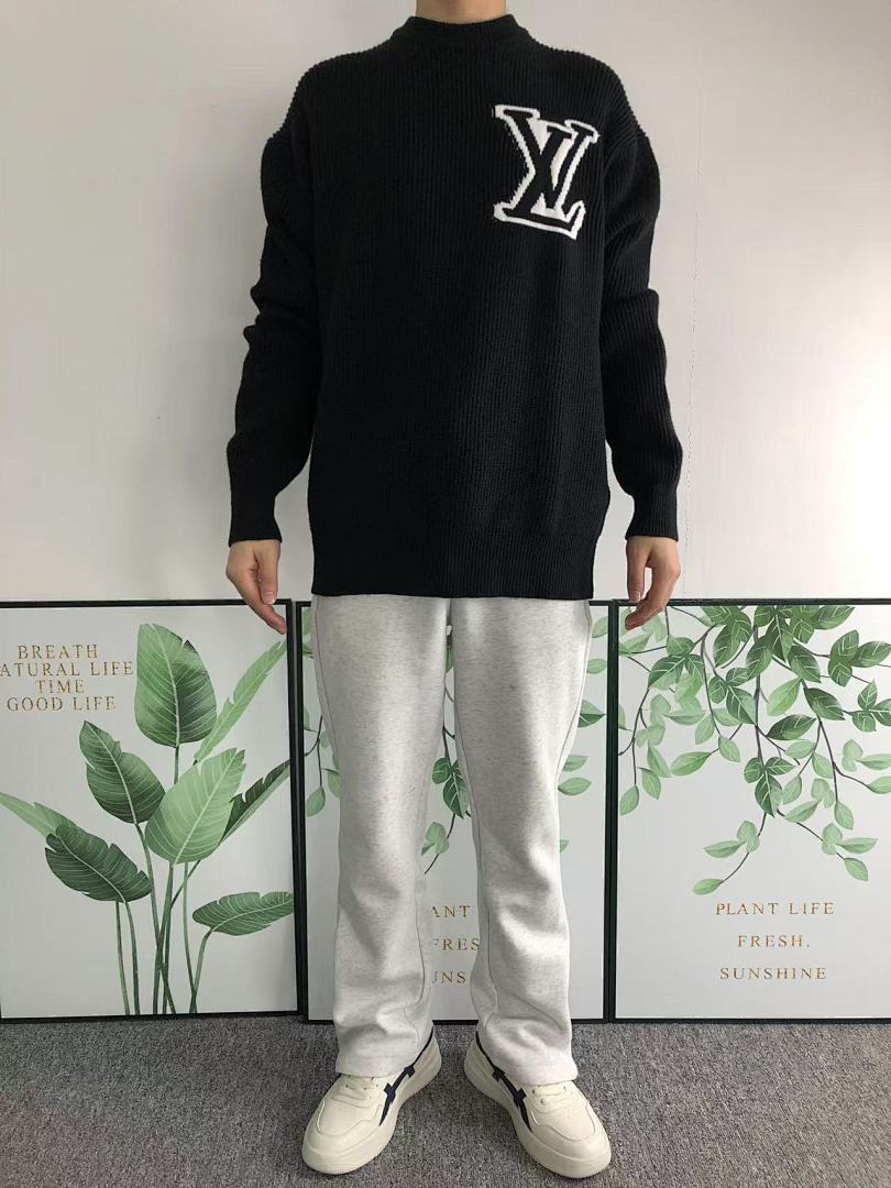 Louis Vuitton 188 L⭐ SWEATER 412144821 (Im 170Cm 57Kg I Wear Size S In The Phot) - Image 4