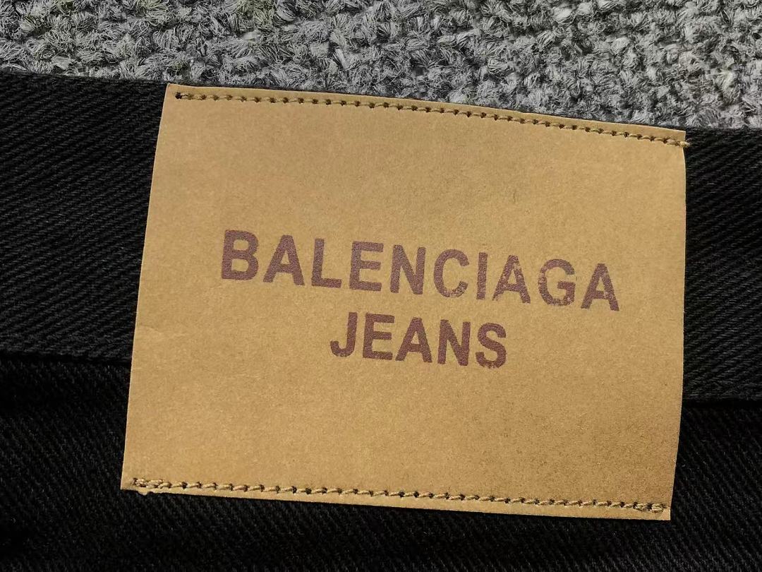 Balenciaga 185 B⭐L⭐⭐⭐IA⭐A SHORTS 3207110317 (Im 170Cm 60Kg I Wear Size L In The Phot) - Image 12