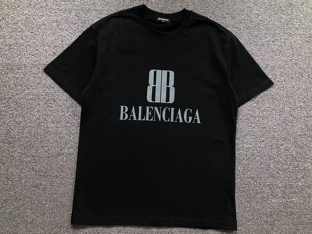 Balenciaga 88 B⭐L⭐⭐⭐IA⭐A T-SHIRT 5230504136 (Im 170Cm 60Kg I Wear Size XS In The Phot) - Image 7