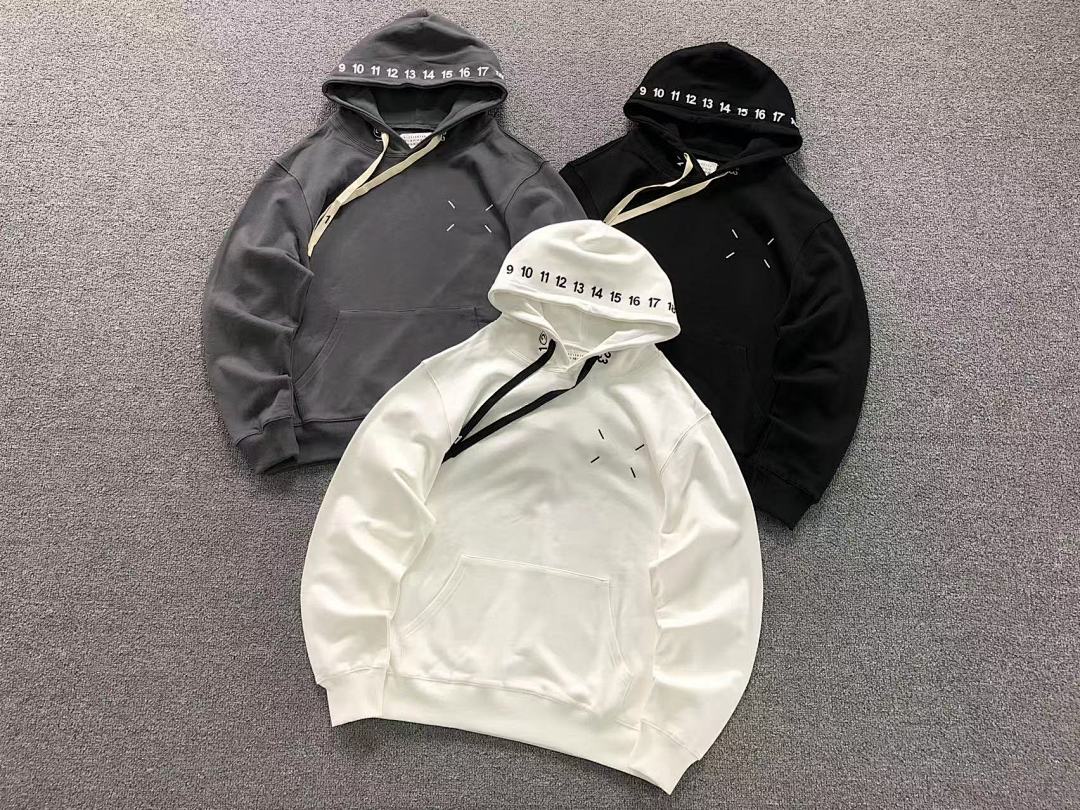 On Running 128 MAISON MARGIELA HOODIE 4107073186 (Im 170Cm 60Kg I Wear Size 46 In The Phot) - Image 5