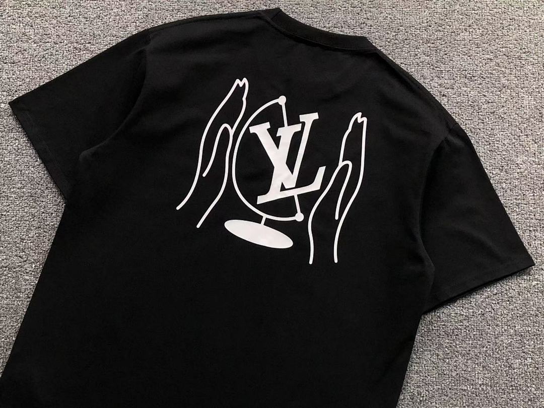 Louis Vuitton 115 L⭐ T-SHIRT 214302315 (Im 170Cm 60Kg I Wear Size XL In The Phot) - Image 12