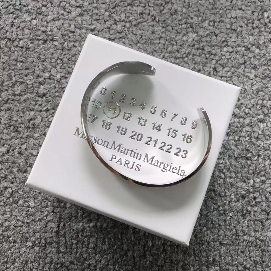 On Running On Running 118 Maison Margiela, photo 1