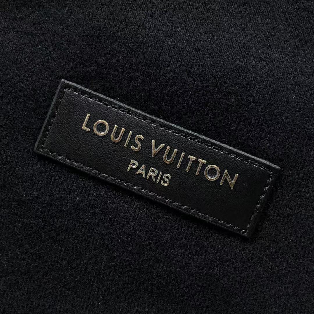 Louis Vuitton 228 L⭐ HOODIE 3208125521 (Im 170Cm 60Kg I Wear Size M In The Phot) - Image 8