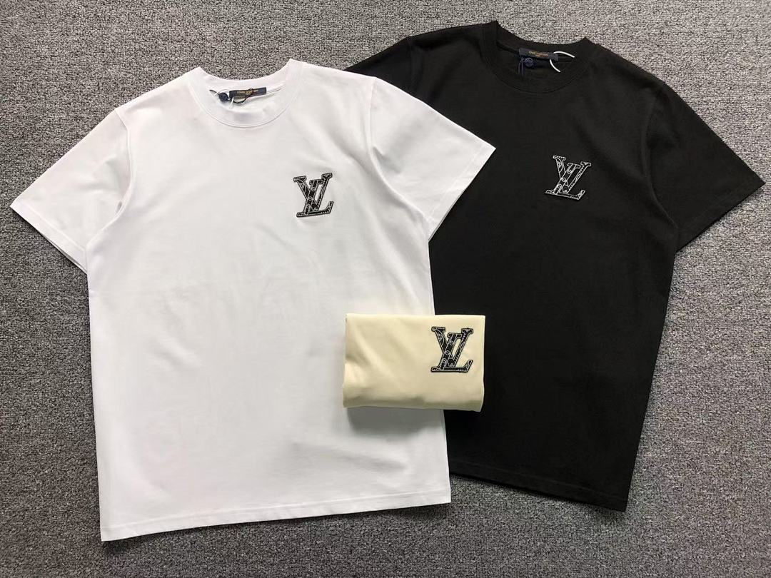 Louis Vuitton 115 L⭐ T-SHIRT 3105120860 (Im 170Cm 60Kg I Wear Size M In The Phot) - Image 5