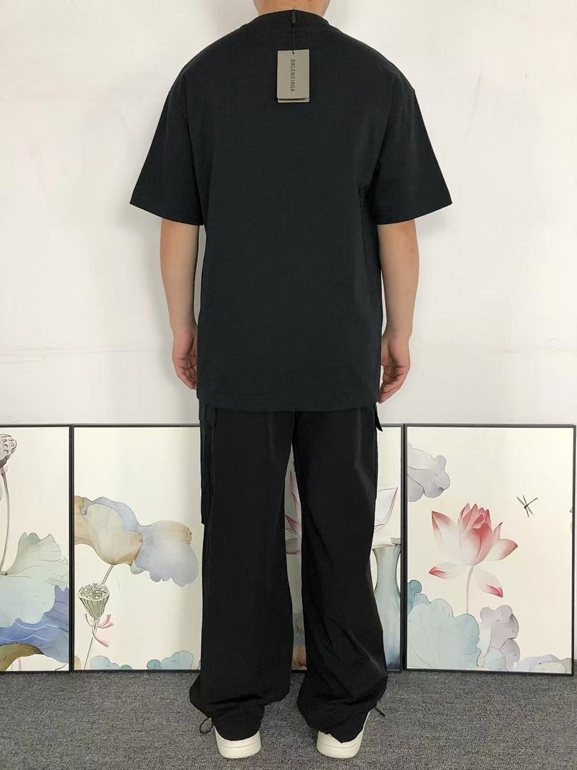 Balenciaga 115 B⭐L⭐⭐⭐IA⭐A T-SHIRT 3201300421 (Im 170Cm 60Kg I Wear Size M In The Phot) - Image 4