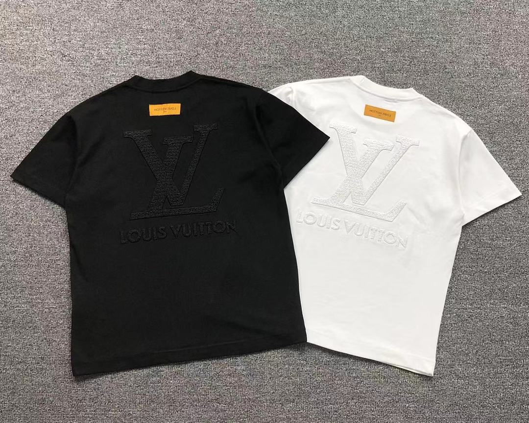 Louis Vuitton 108 L⭐ T-SHIRT 525220781 (Im 170Cm 60Kg I Wear Size S In The Phot) - Image 5