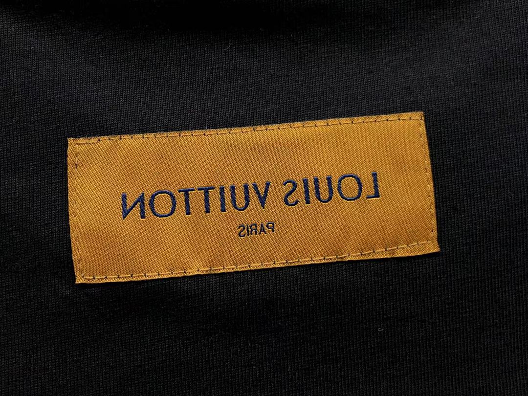 Louis Vuitton 115 L⭐ T-SHIRT 3105121260 (Im 170Cm 60Kg I Wear Size L In The Phot) - Image 16
