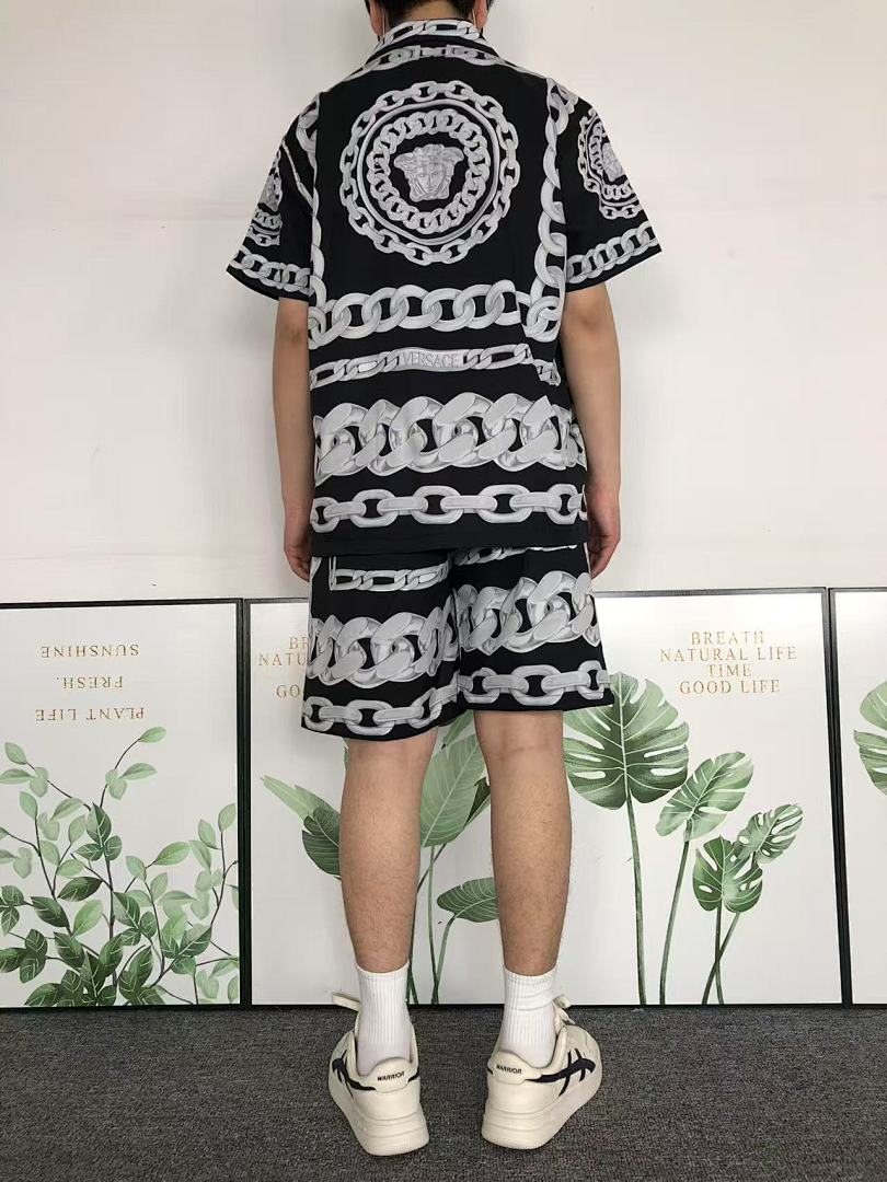 Versace SHORTS 95 V⭐⭐SA⭐E SHIRT - Image 5