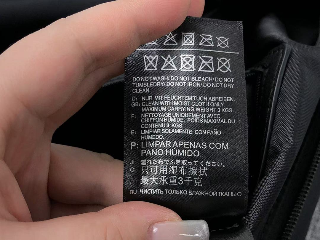 Y-3 208 Y-3 BAG 41121375 (Long 48CM* Wide 22CM* High 31CM) - Image 18