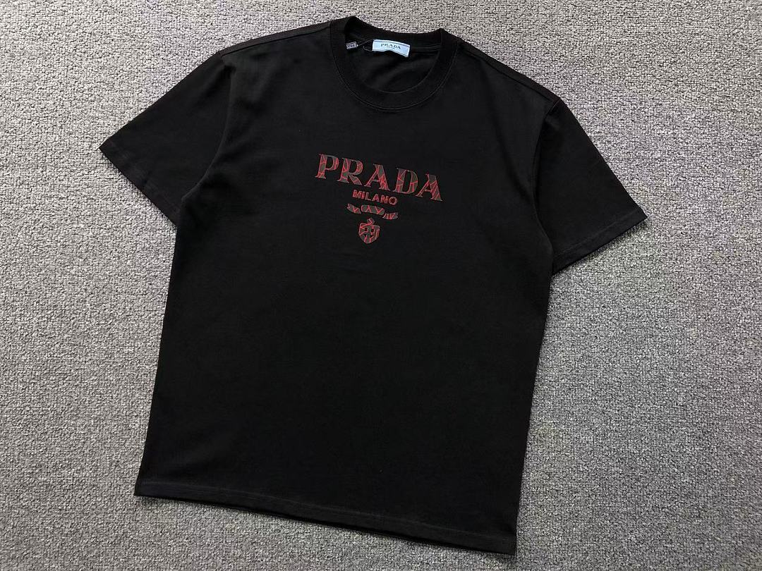 Prada 88 P⭐A⭐A T-SHIRT 127110432 (Im 170Cm 60Kg I Wear Size M In The Phot) - Image 12