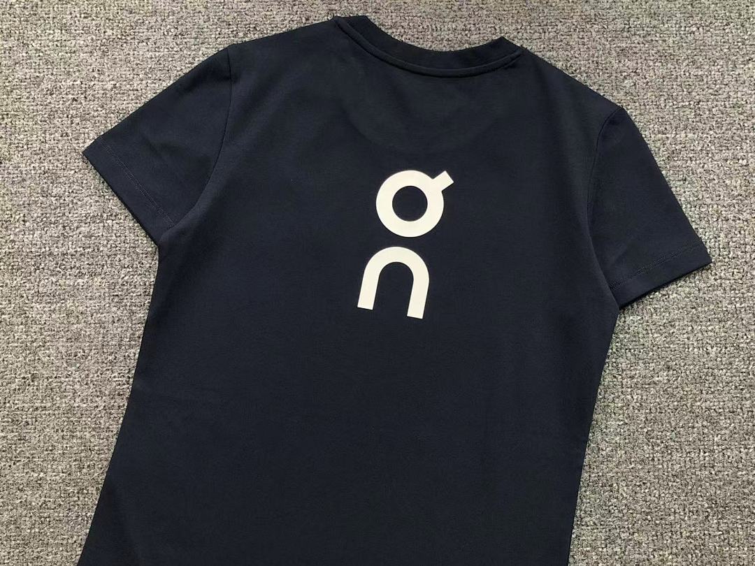 On Running 88 ON T-SHIRT FEMAIE - Image 11