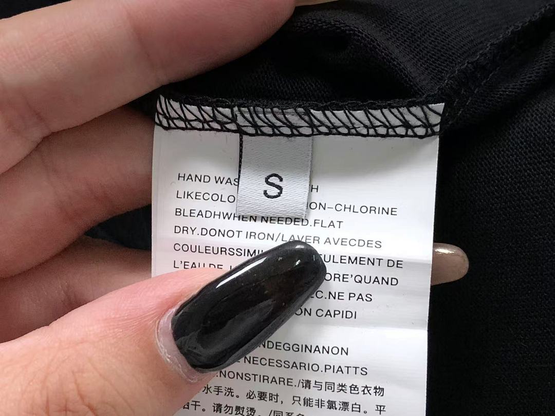 Chanel 128 SAINT MICHAEL LONG SLEEVED 3110081717 (Im 170Cm 60Kg I Wear Size S In The Phot) - Image 15
