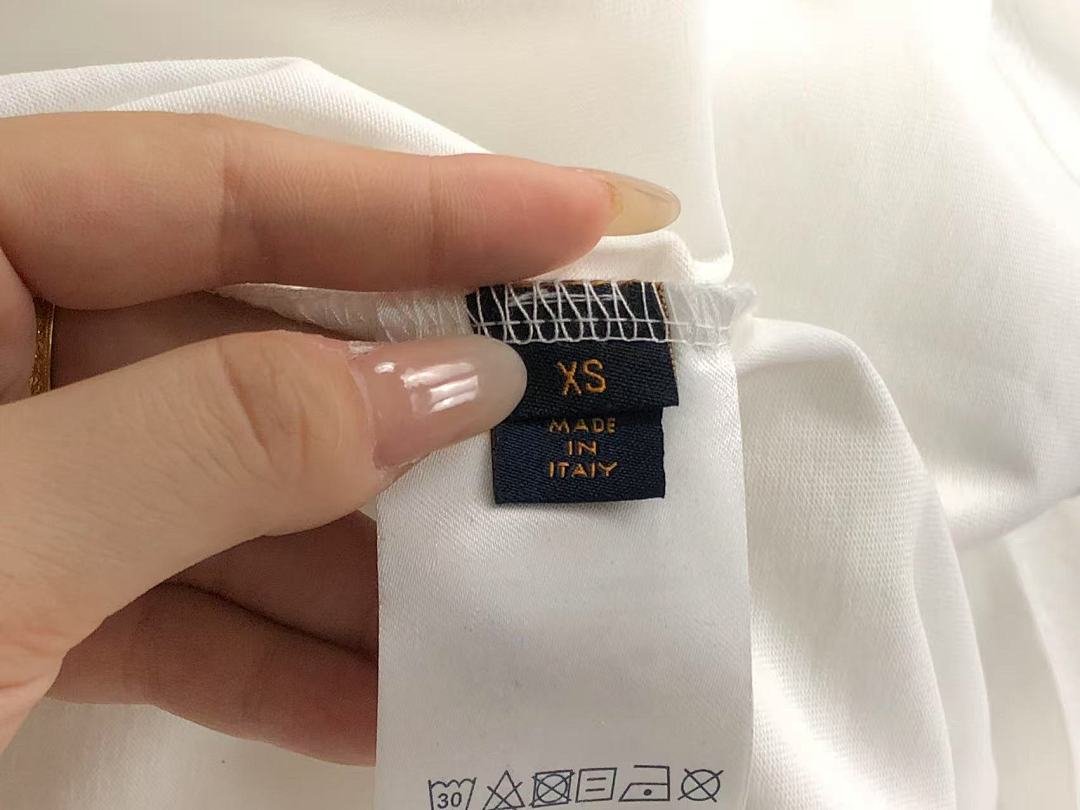 Louis Vuitton 108 L⭐ T-SHIRT 41061313126 (Im 170Cm 60Kg I Wear Size XS In The Phot) - Image 22
