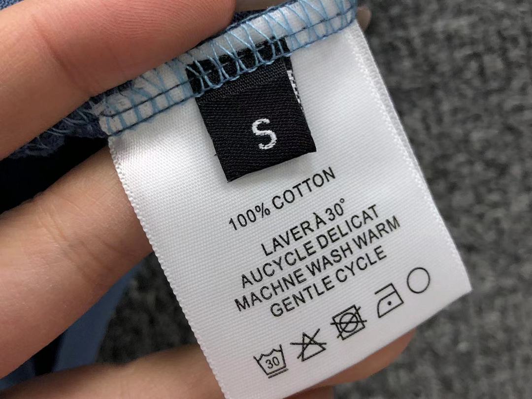 Chanel 98 ENFANTS RICHES DEPRIMES LONG SLEEVED 211141178 (Im 170Cm 57Kg I Wear Size S In The Phot) - Image 23