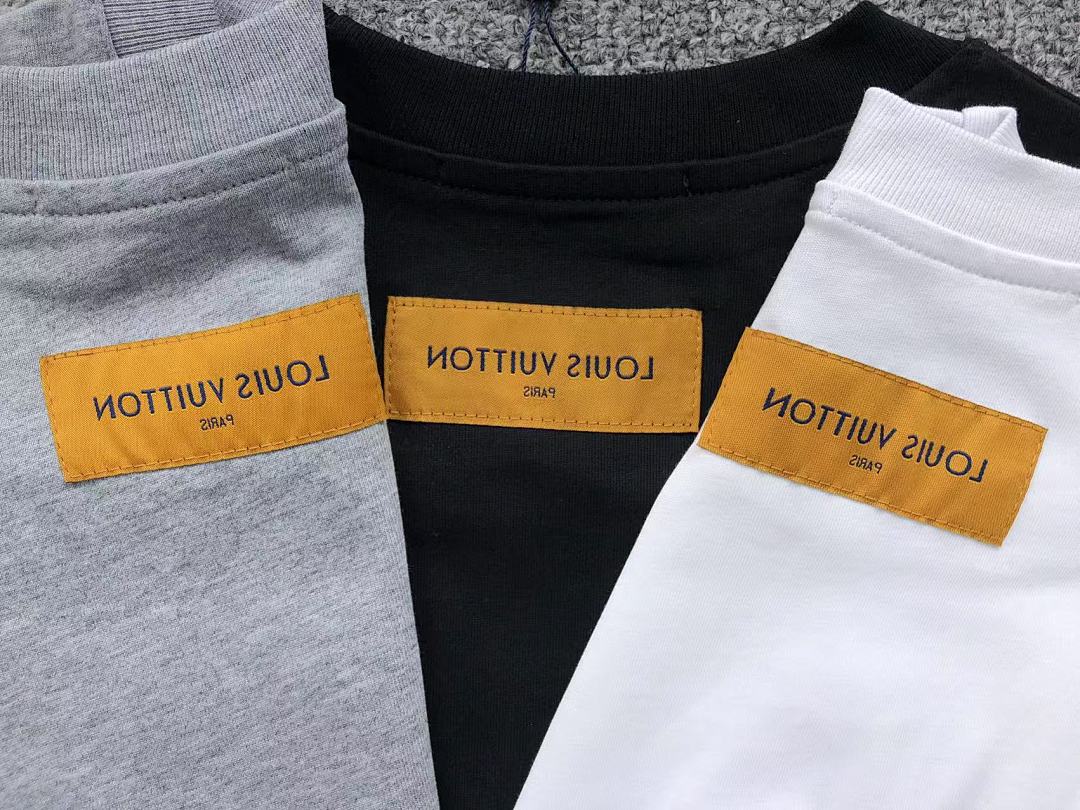 Louis Vuitton 128 L⭐ T-SHIRT 411187121 (Im 170Cm 57Kg I Wear Size M In The Phot) - Image 17