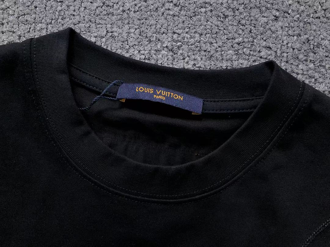Louis Vuitton 115 L⭐ T-SHIRT 520122020 (Im 170Cm 60Kg I Wear Size L In The Phot) - Image 23