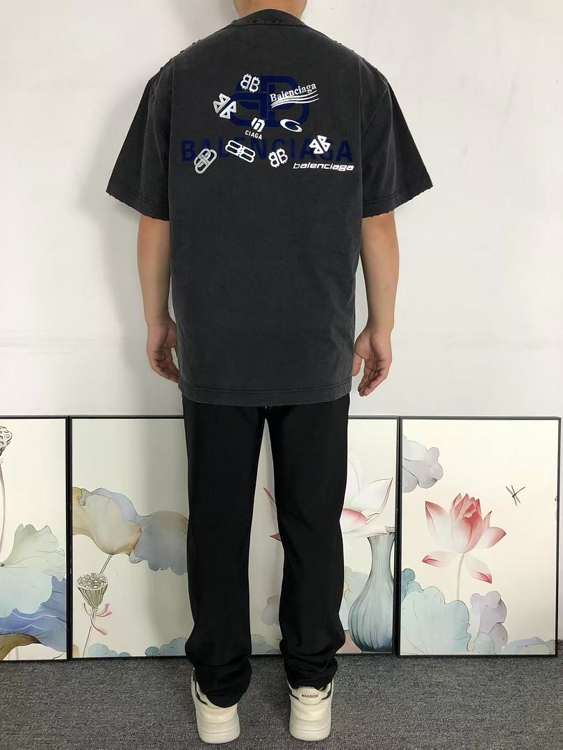 Balenciaga 128 B⭐L⭐⭐⭐IA⭐A T-SHIRT 5252505147 (Im 170Cm 60Kg I Wear Size L In The Phot) - Image 4