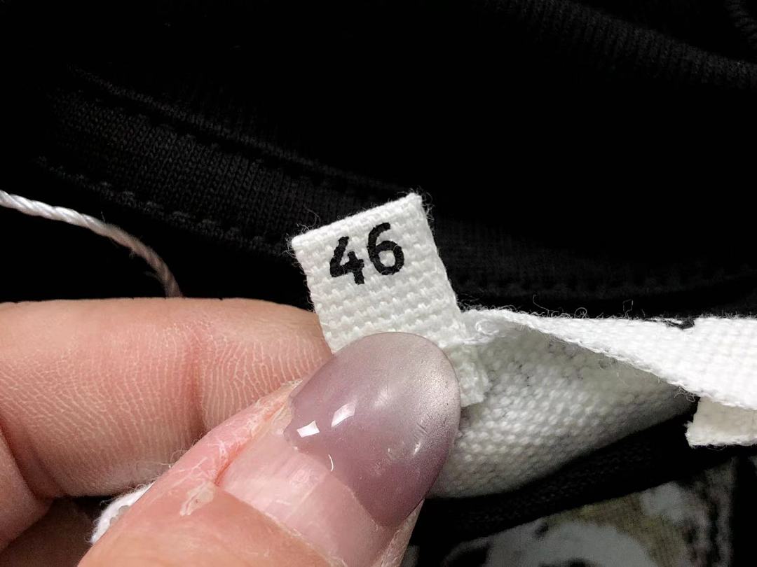On Running 78 MAISON MARGIELA T-SHIRT 4107050186 (Im 170Cm 60Kg I Wear Size 46 In The Phot) - Image 24