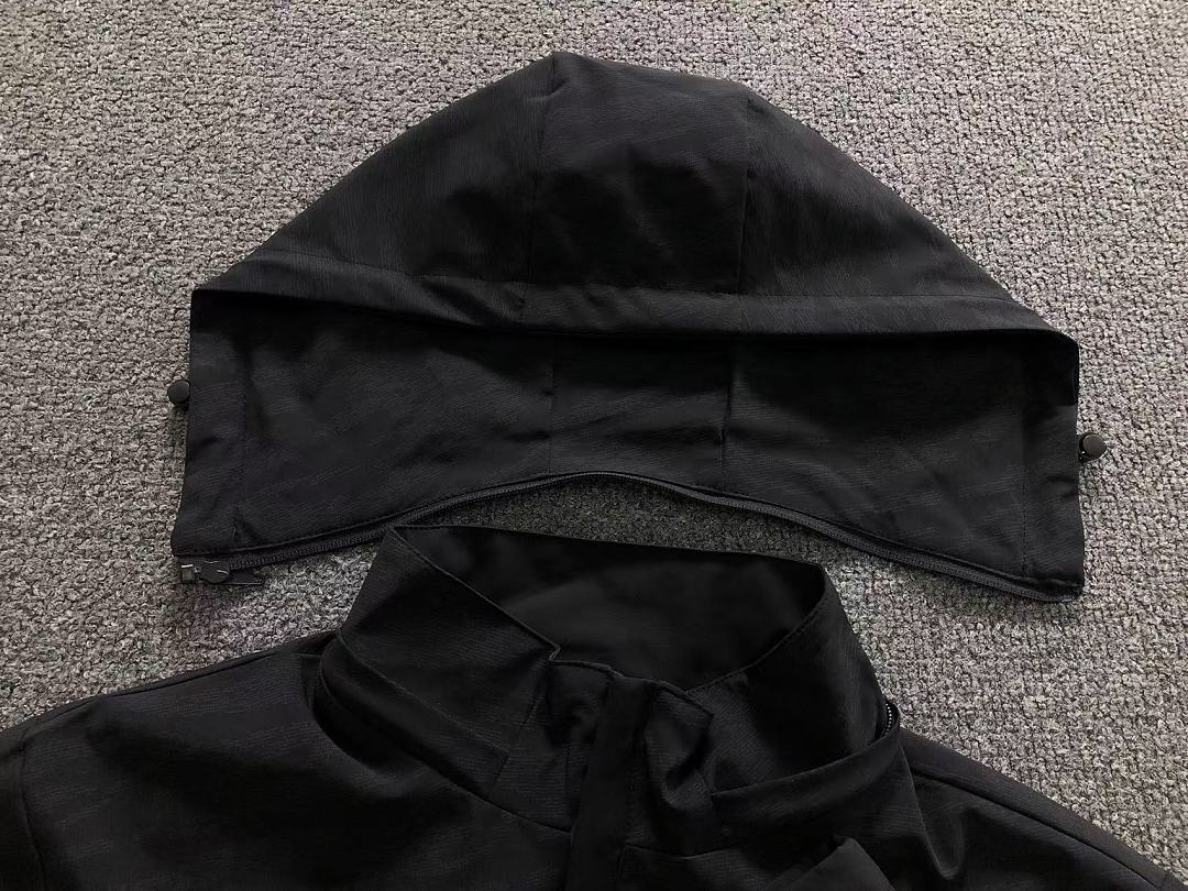 On Running 208 ON JACKET 2207150804 (Im 170Cm 60Kg I Wear Size XL In The Phot) - Image 21