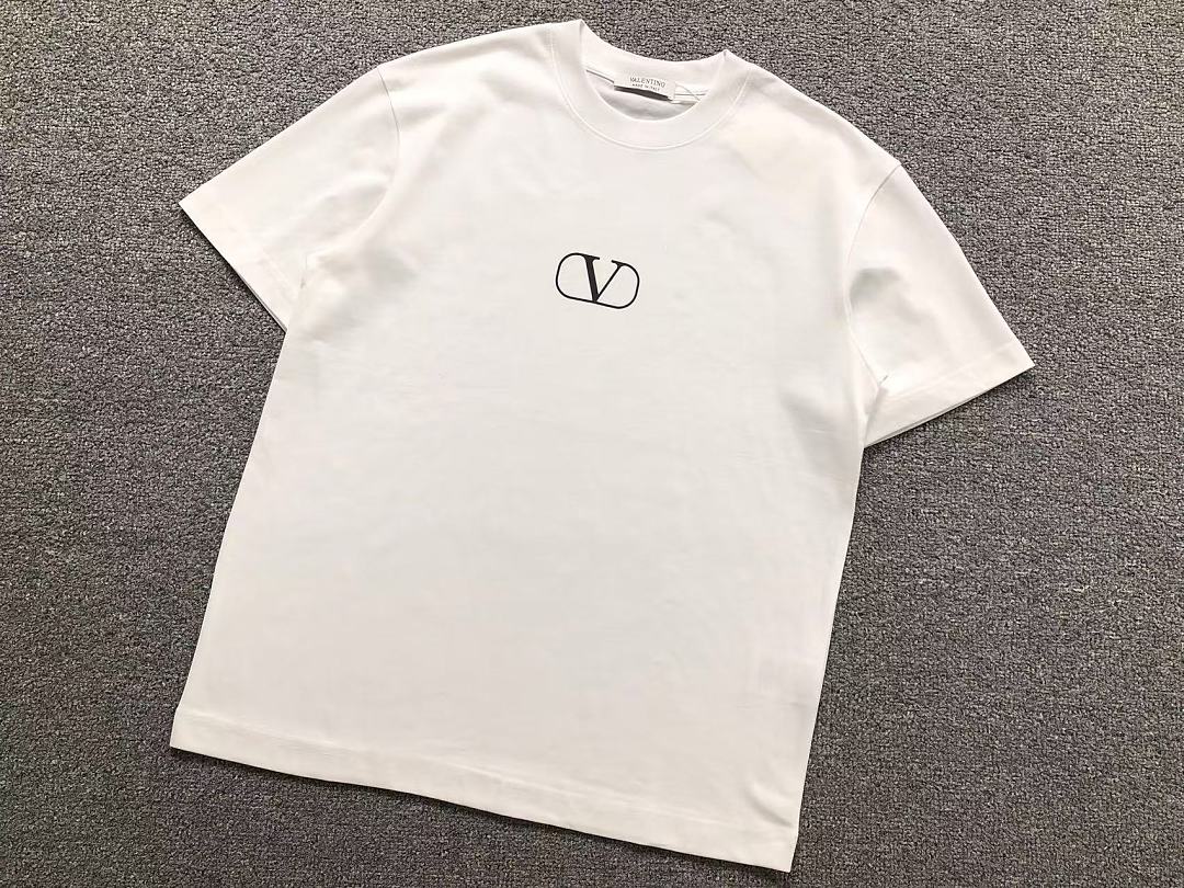 Valentino 115 VALENTINO T-SHIRT 5241607147 (Im 170Cm 60Kg I Wear Size M In The Phot) - Image 7