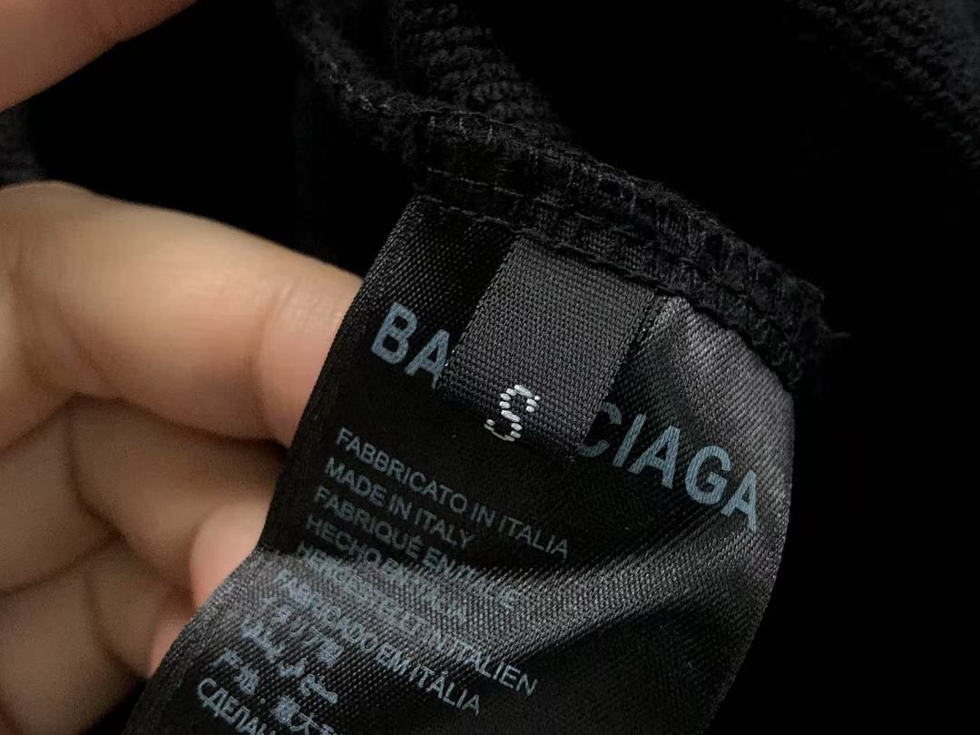 Balenciaga 225 B⭐L⭐⭐⭐IA⭐A HOODIE 5101185136 (Im 170Cm 60Kg I Wear Size S In The Phot) - Image 27