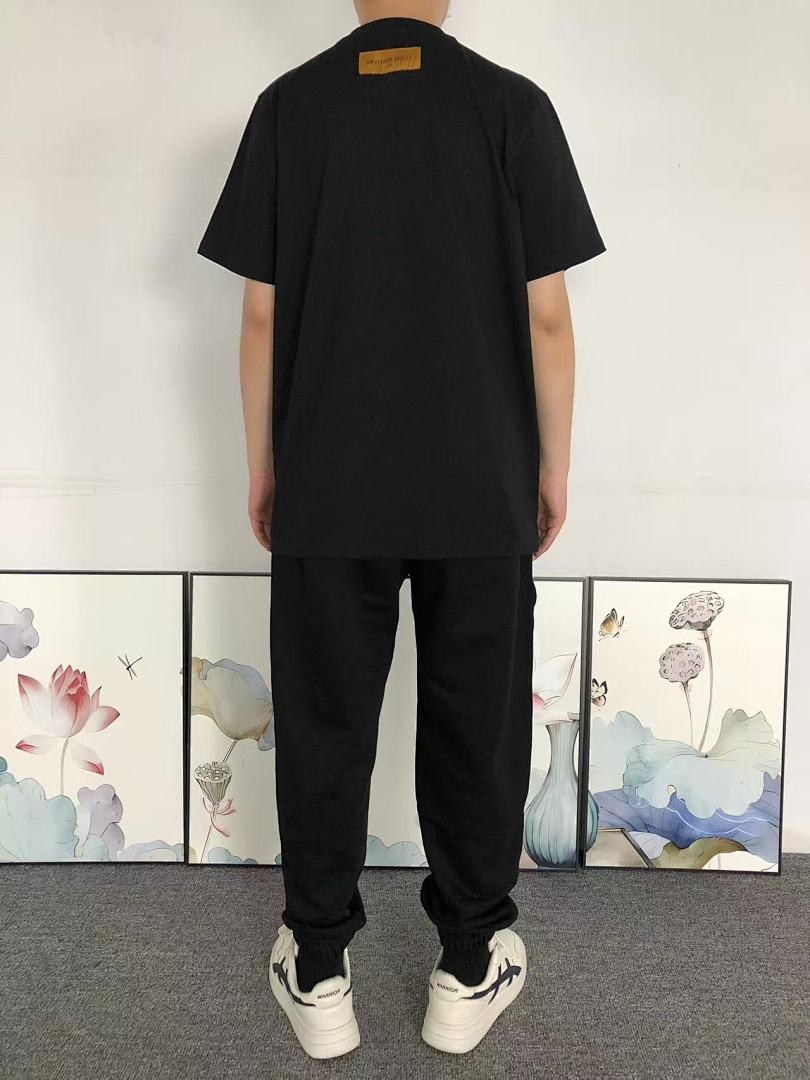 Louis Vuitton 115 L⭐ T-SHIRT 3105121360 (Im 170Cm 60Kg I Wear Size M In The Phot) - Image 4