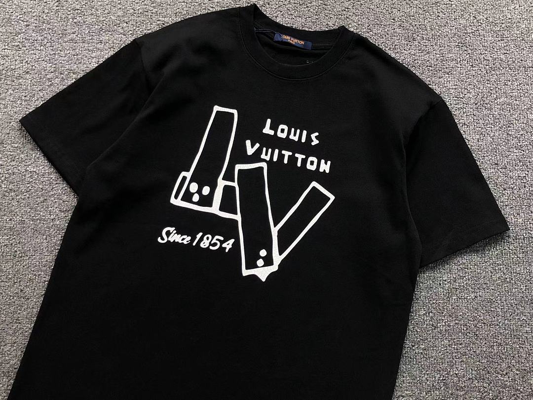 Louis Vuitton 118 L⭐ T-SHIRT 3204151021 (Im 170Cm 60Kg I Wear Size M In The Phot) - Image 12