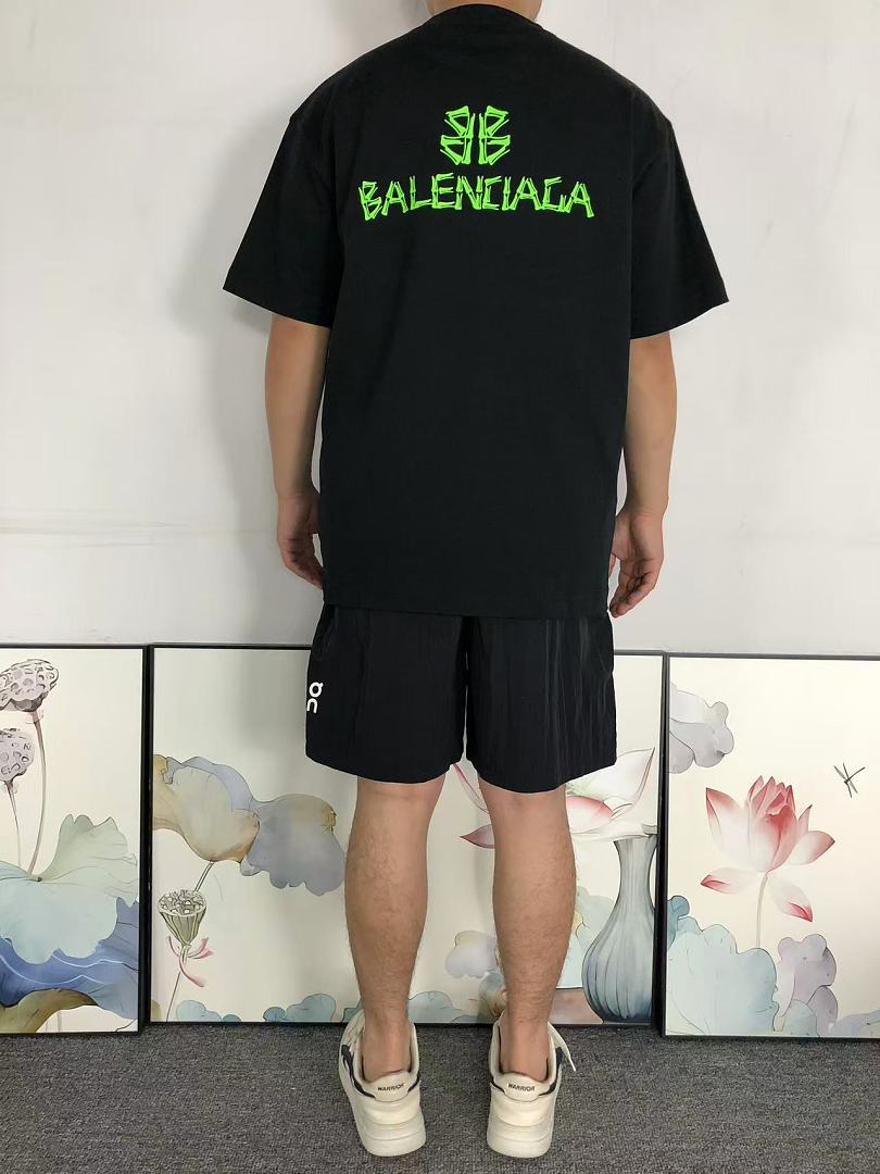 Balenciaga 125 B⭐L⭐⭐⭐IA⭐A T-SHIRT 52070704147 (Im 170Cm 60Kg I Wear Size M In The Phot) - Image 4