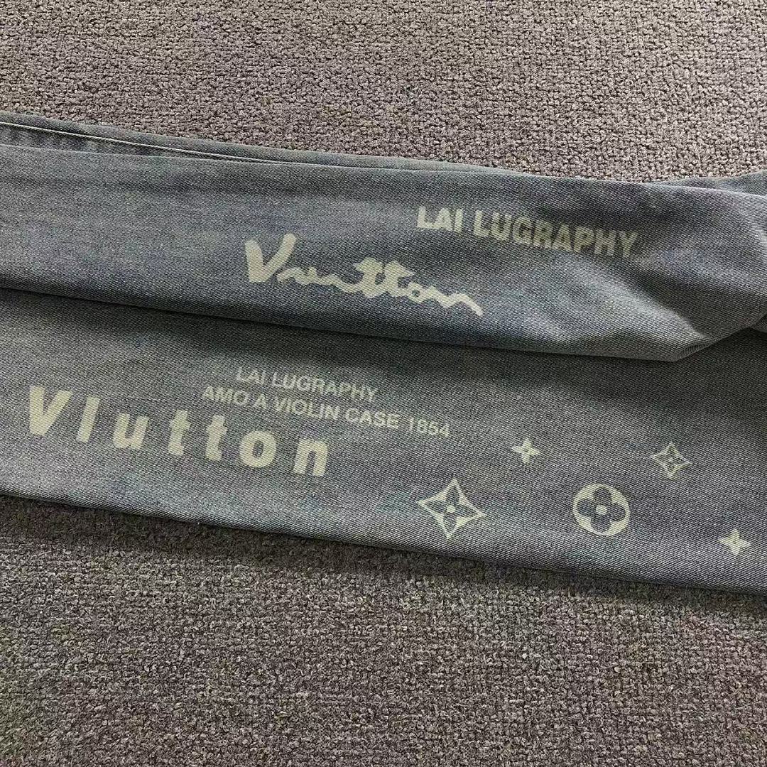 Louis Vuitton 208 L⭐ - Image 9
