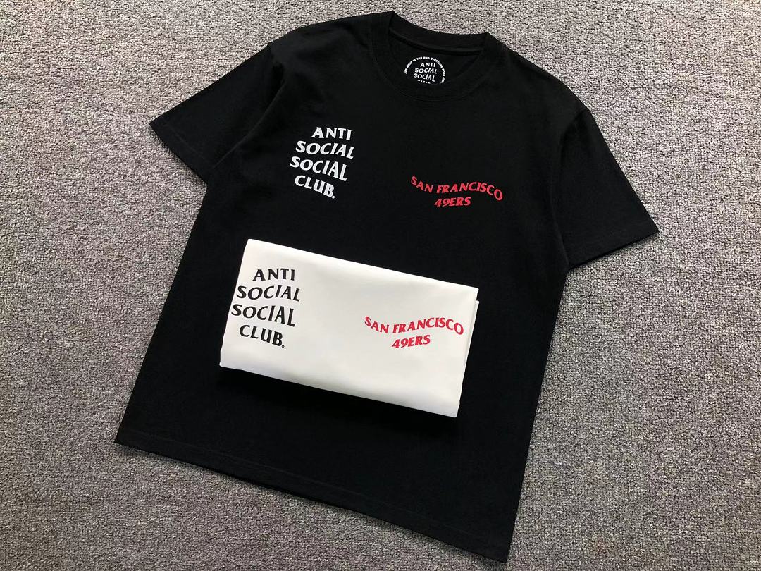 Christian Louboutin 88 ANTI SOCIAL CLUB T-SHIRT 126212602 (Im 170Cm 60Kg I Wear Size M In The Phot) - Image 14