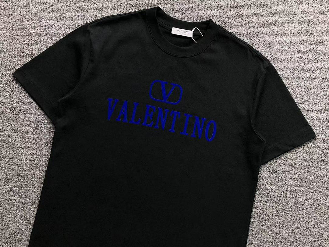 Valentino 115 VALENTINO T-SHIRT 503131721 (Im 170Cm 55Kg I Wear Size M In The Phot) - Image 18