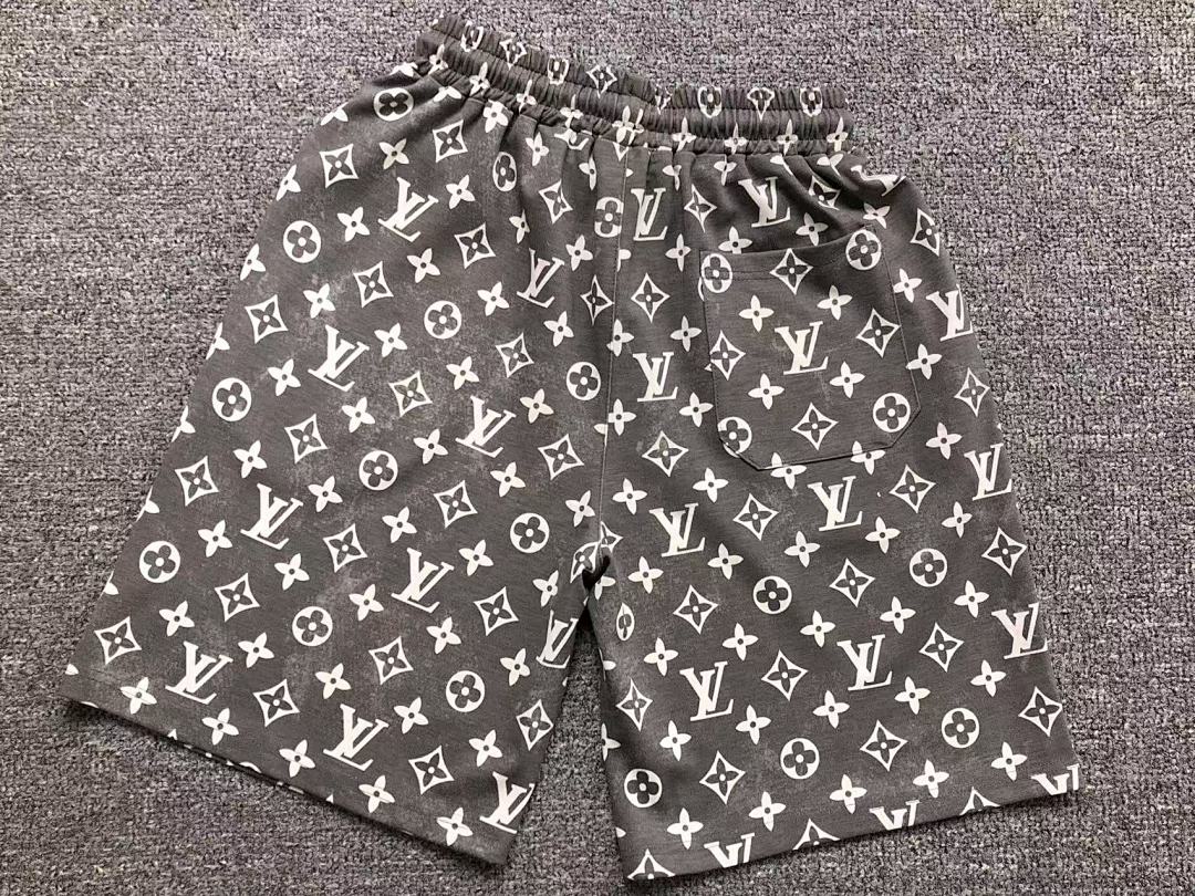 Louis Vuitton 138 L⭐ SHORTS T-SHIRT - Image 27