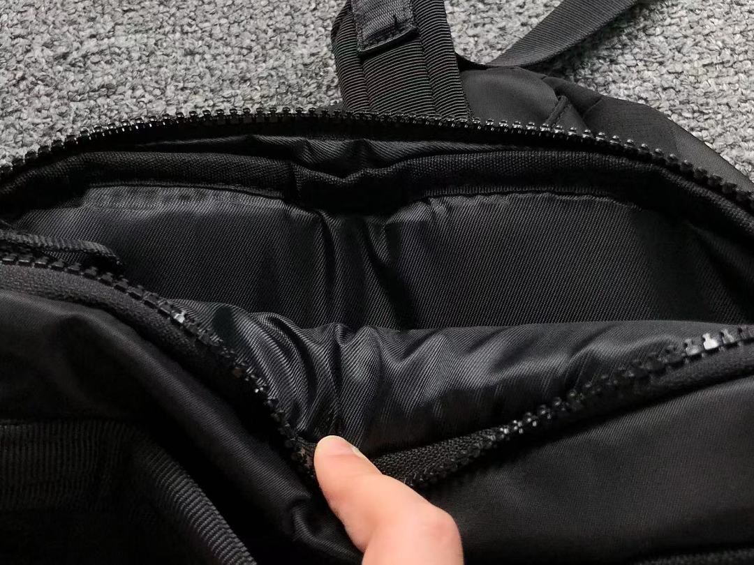 On Running 218 LULULEMON BAG 3205081323 (Long 30CM* Wide 17CM* High 40CM) - Image 13