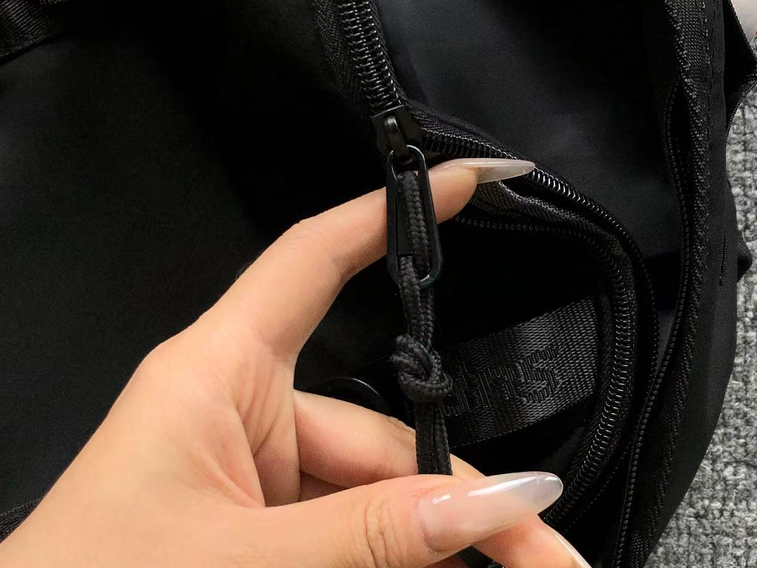 Supreme 140 S⭐⭐R⭐⭐E BAG 22042541172 (Long 33CM* Wide 16CM* High 47CM) - Image 33