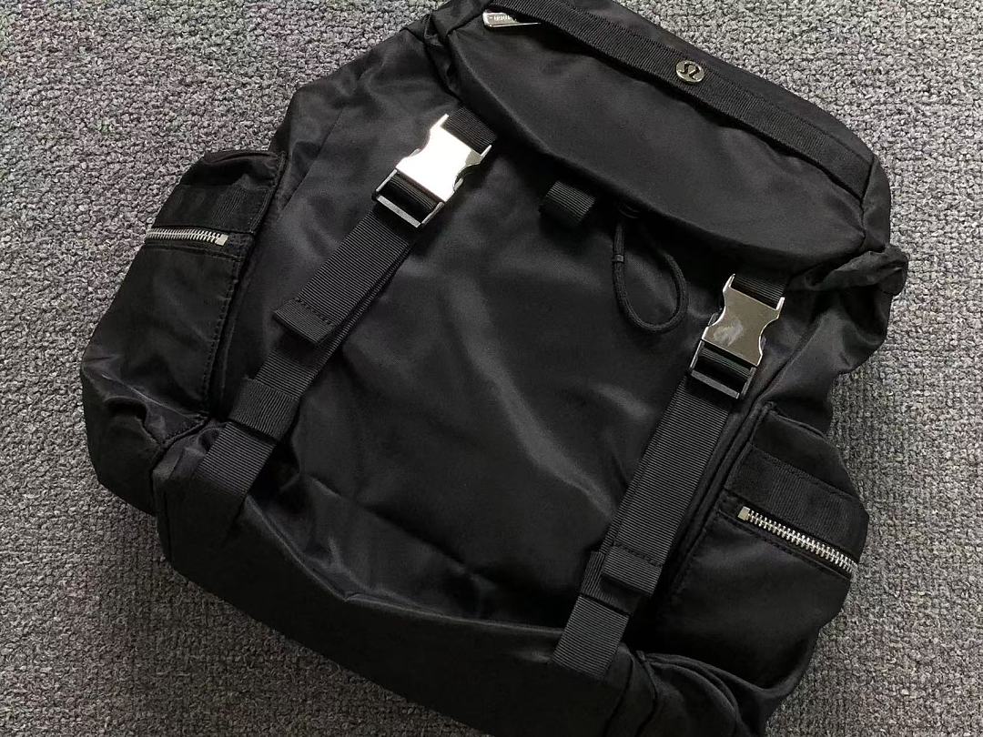 On Running 218 LULULEMON BAG 3205080723 (Long 24CM* Wide 11CM* High 31CM) - Image 6
