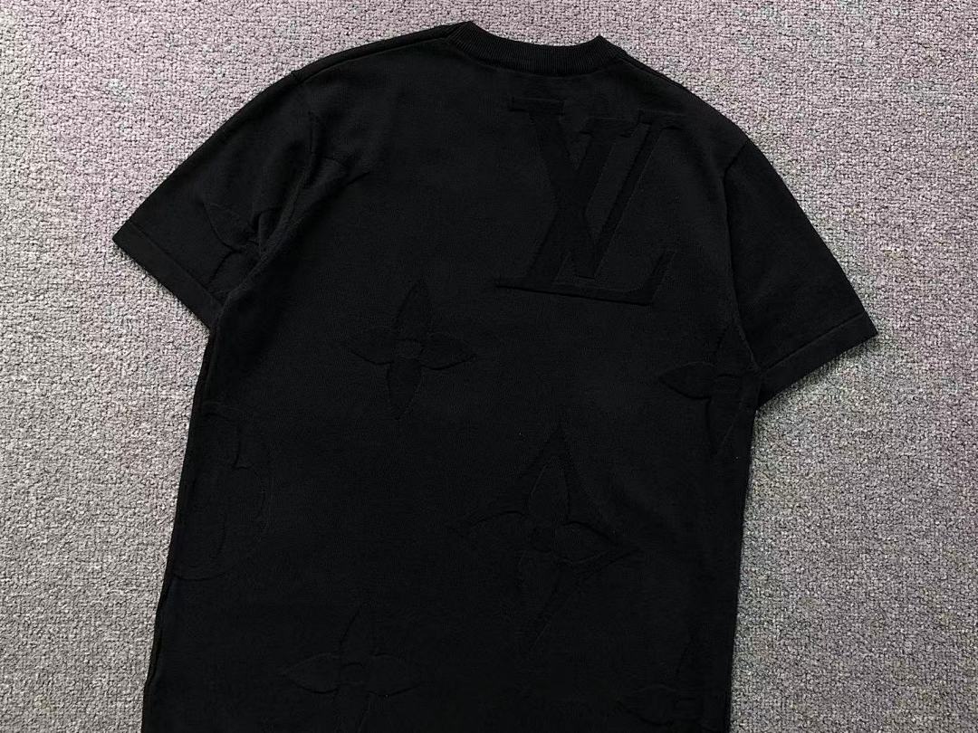 Louis Vuitton 158 L⭐ T-SHIRT SWEATER 2201236321 (Im 170Cm 60Kg I Wear Size S In The Phot) - Image 14